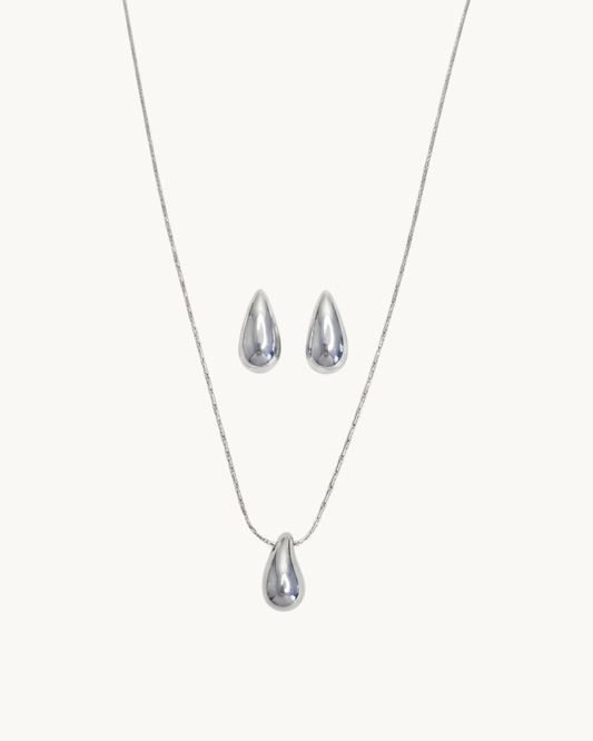 L'Apogée Argenté — Set collier et boucles d'oreilles goutte argentées en argent 925 | Maison Orynn